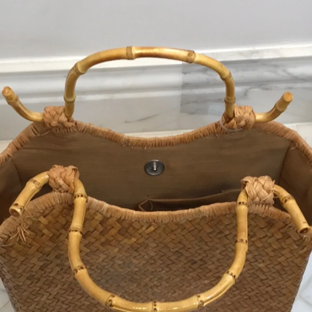 Cappelli Straw handbag nwt, summer beach bag, seashells, bamboo handles - Picture 7 of 13